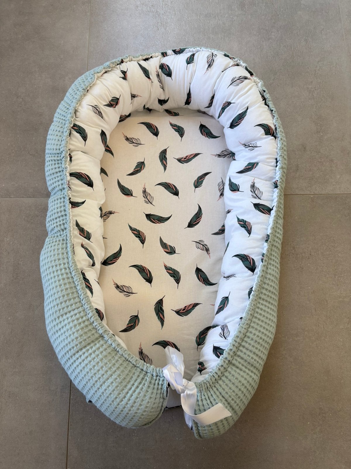 Baby nestje, Kinderen en Baby's, Ophalen, Zo goed als nieuw