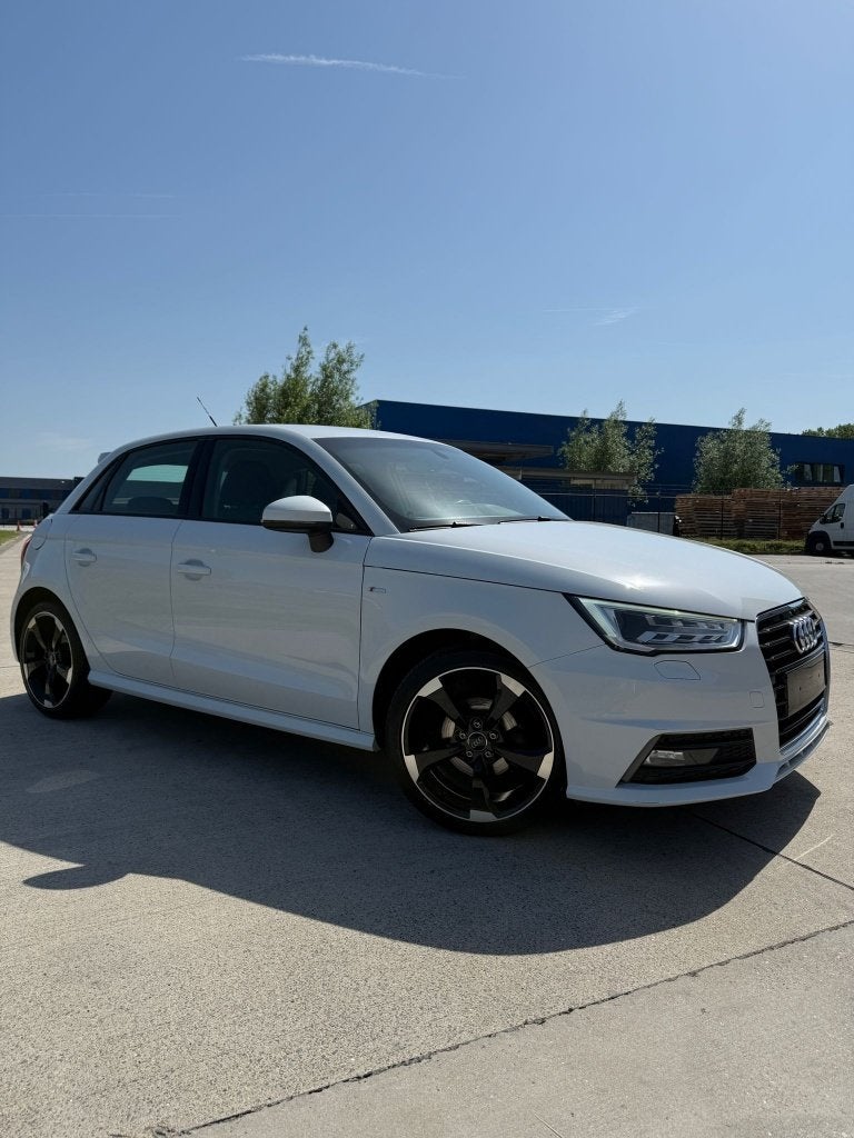 Audi a1 tfsi ultra S-line, Autos, Achat, A1, Euro 6, Boîte manuelle