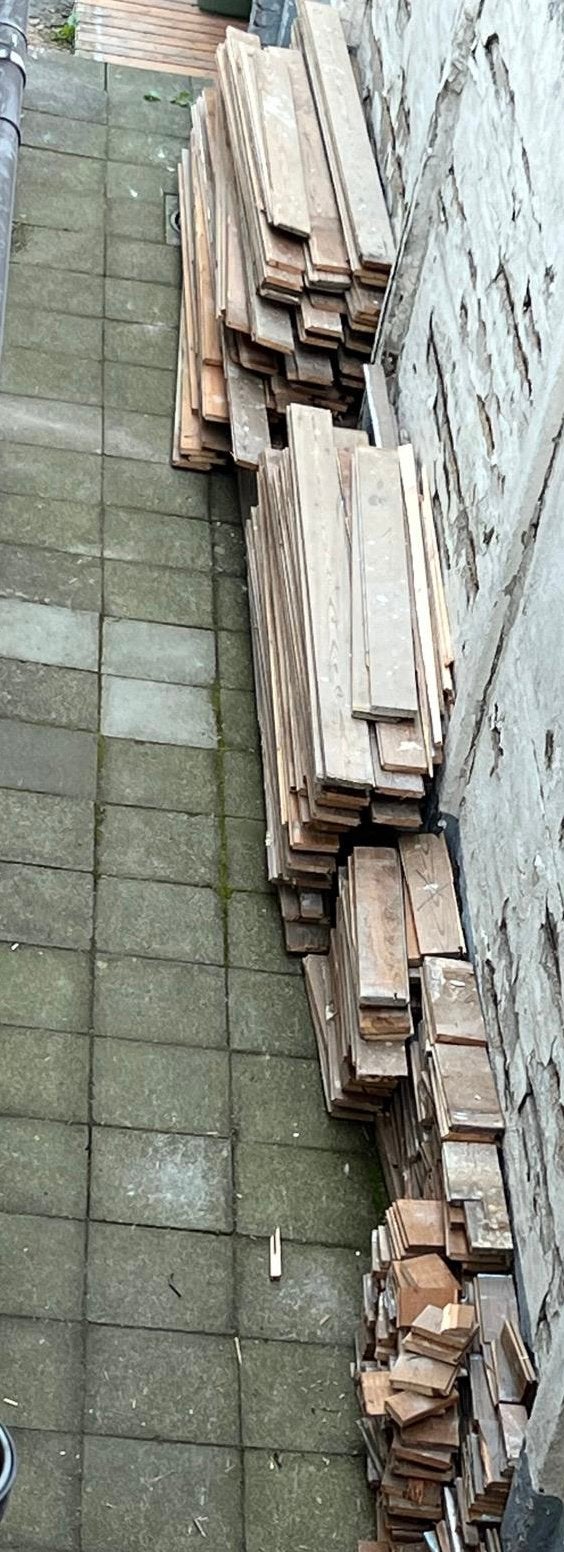 Brandhout, Ophalen, Zo goed als nieuw