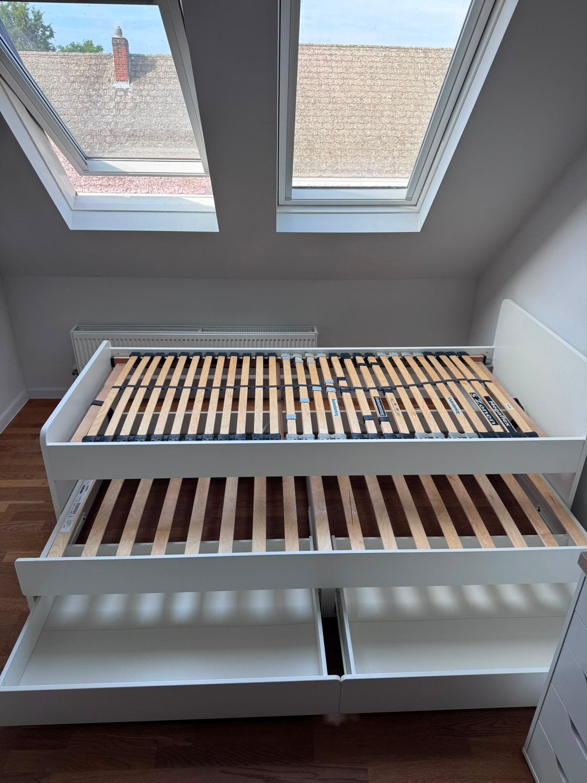 IKEA Släkt bedframe 206x96 éénpersoonsbed + logie + schuiven, Huis en Inrichting, Slaapkamer | Bedden, Ophalen, Eenpersoons, Wit