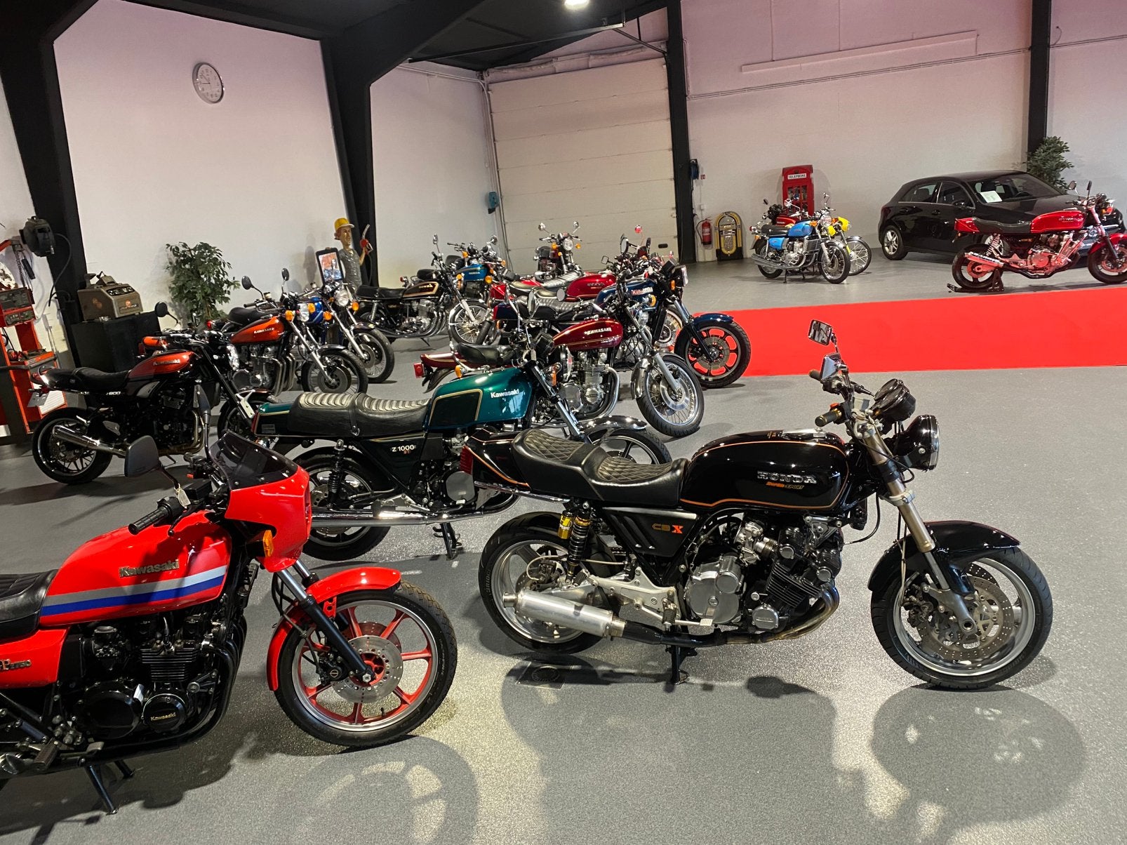 Opendeurdag oldtimer moto’s uit verzameling