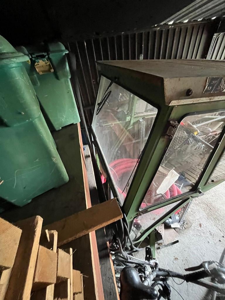 Cabine tractor Deutz, Enlèvement