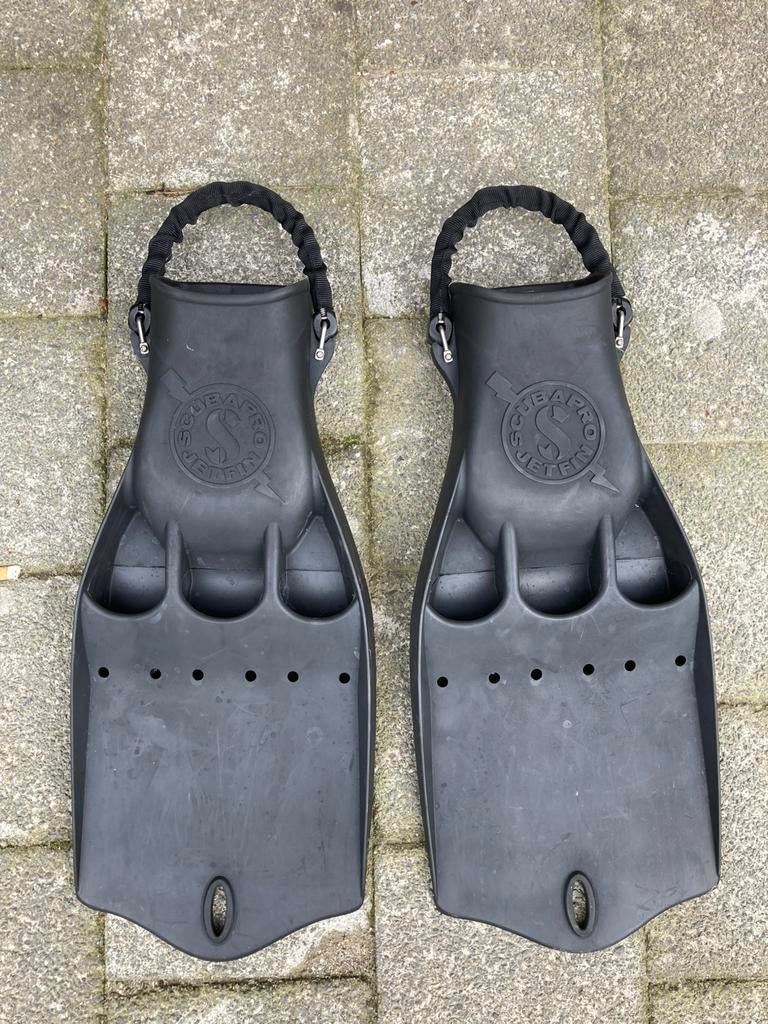 Scuba pro vinnen + schoenen, Ophalen, Zo goed als nieuw