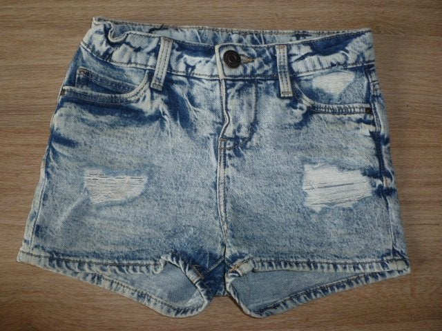 Shorts meisjes, maat 134. 2 Euro stuk, Kinderen en Baby's, Kinderkleding | Maat 134, Ophalen of Verzenden, Zo goed als nieuw