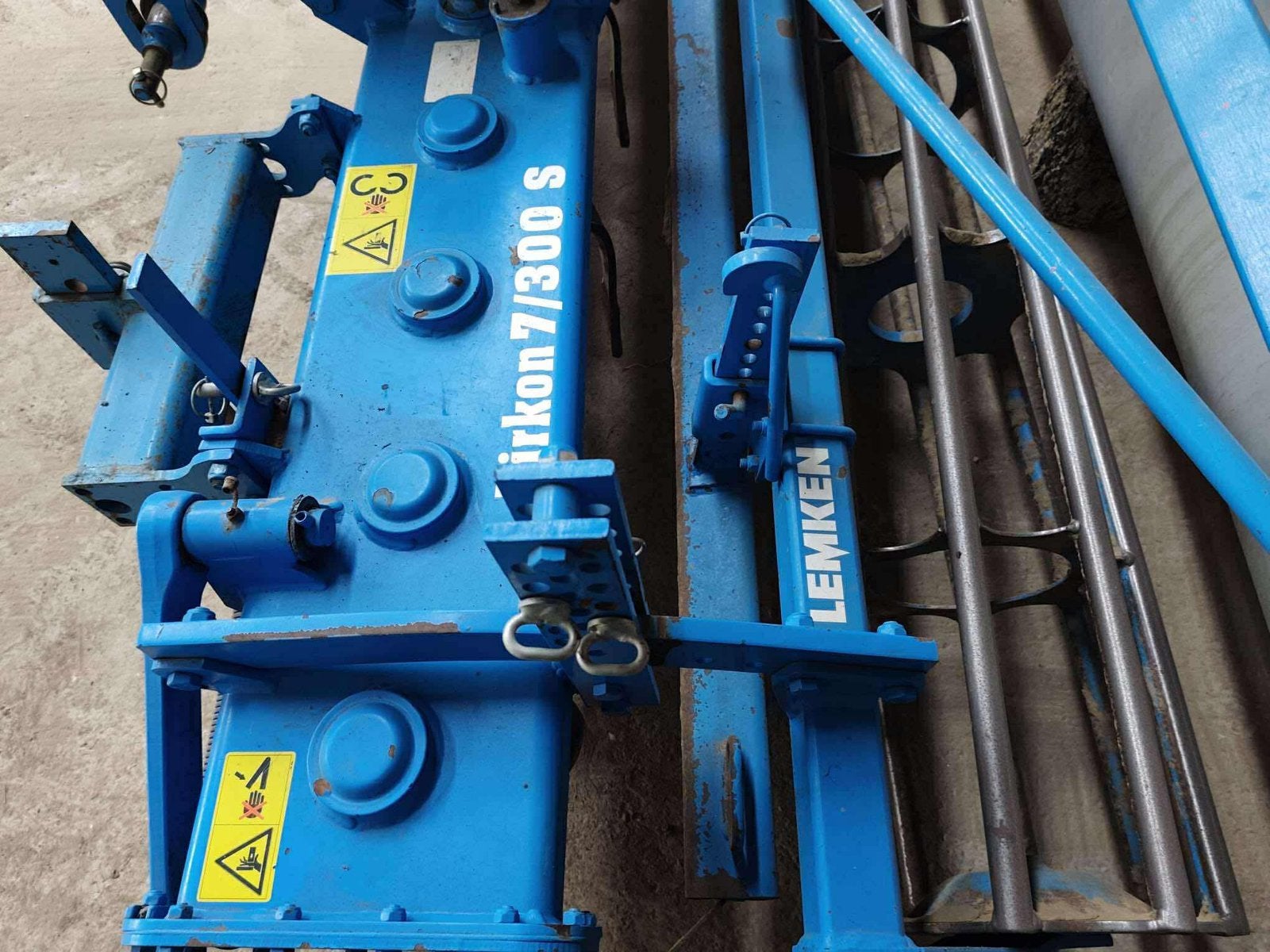 Lemken rotoreg, Enlèvement