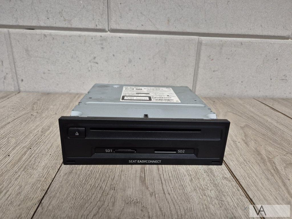 Seat Leon 5f 2012 - 2010 radio navigatie MIB 5f0035846a €150, Auto-onderdelen, Gebruikt, -, -, Ophalen of Verzenden