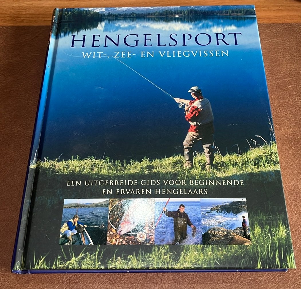 Boek - Hengelsport - Wit - , Zee en vliegvissen - 256 pagina, Ophalen of Verzenden, Gelezen