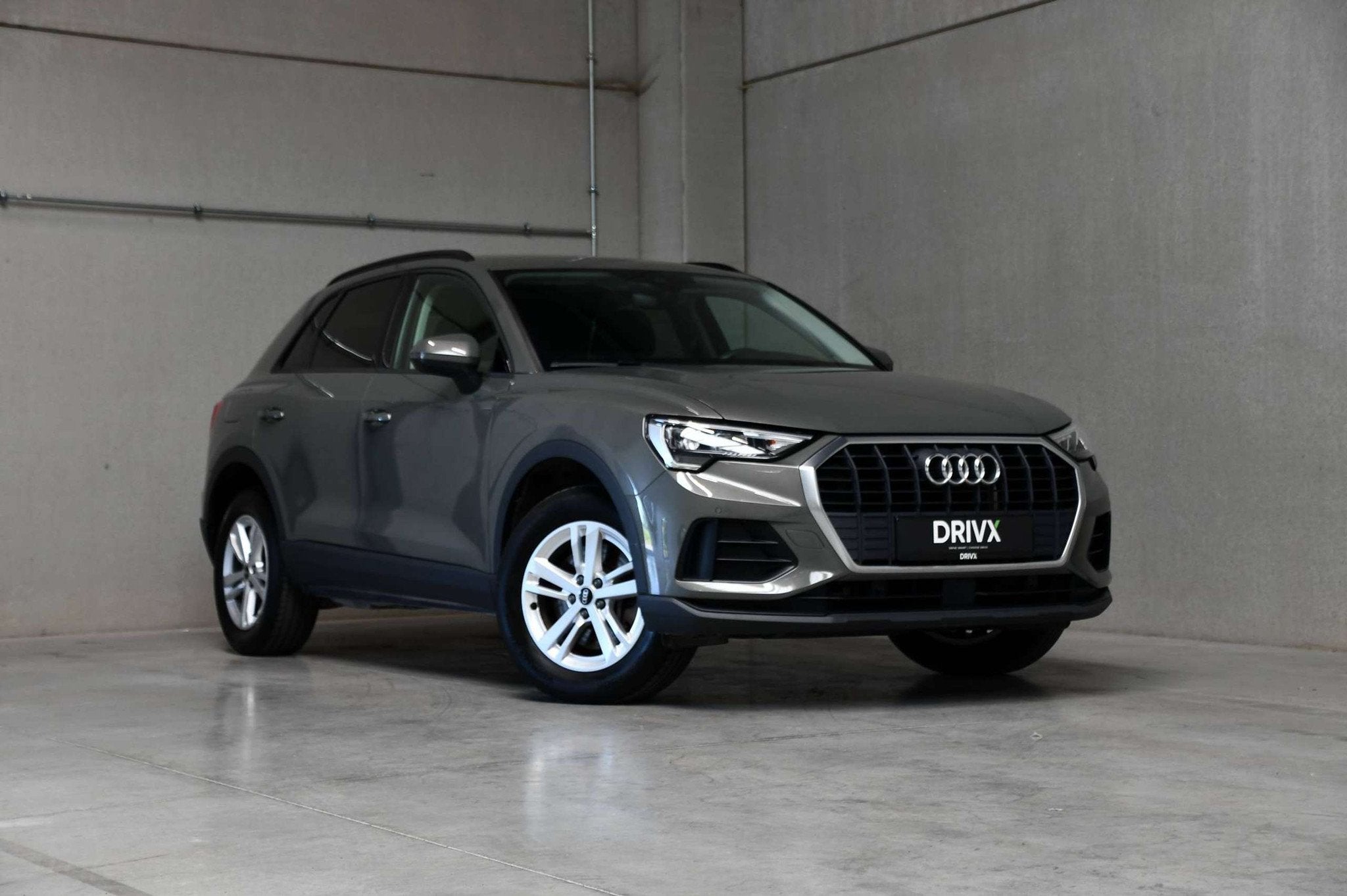 Audi Q3 Q3 Plug in Hybride l Adaptive Cruise Control l Camer, Auto's, Audi, Adaptive Cruise Control, Gebruikt, Leder, 5 zetels