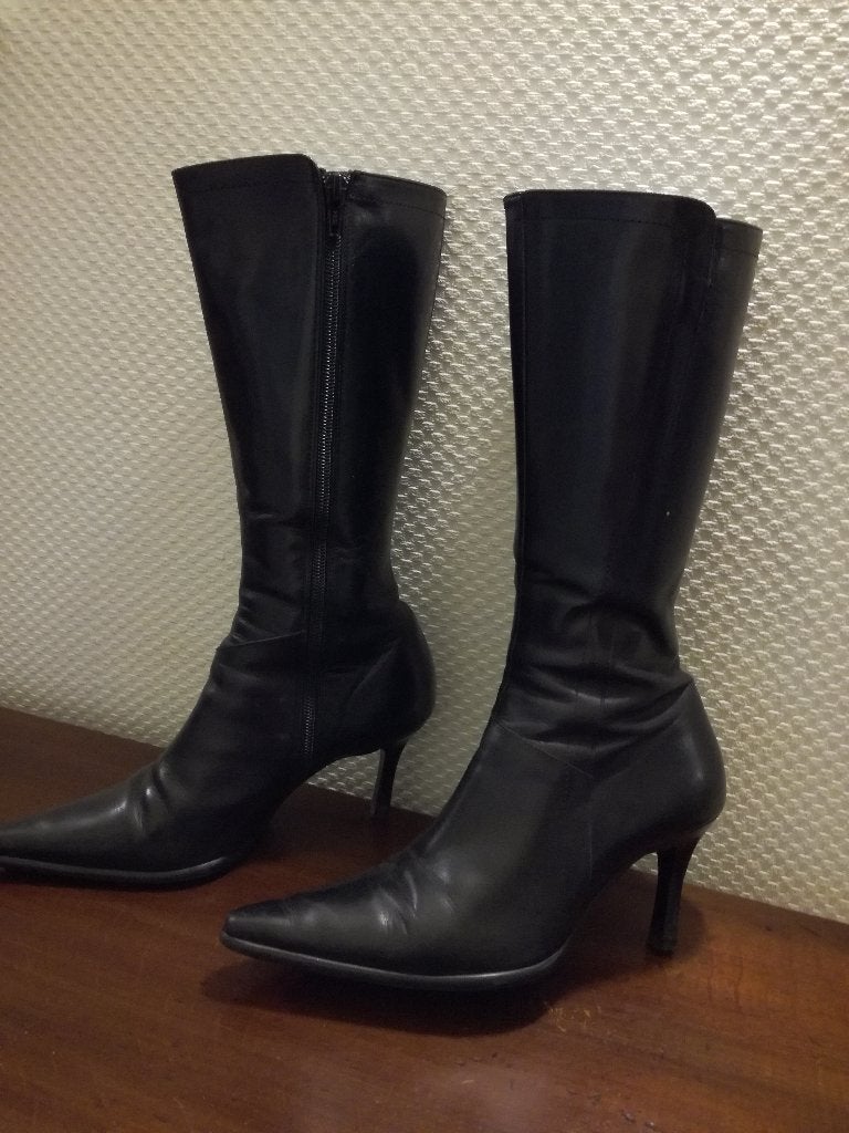 Laarzen  maat 36, Kleding | Dames, Hoge laarzen, Zwart, Ophalen of Verzenden, Zo goed als nieuw