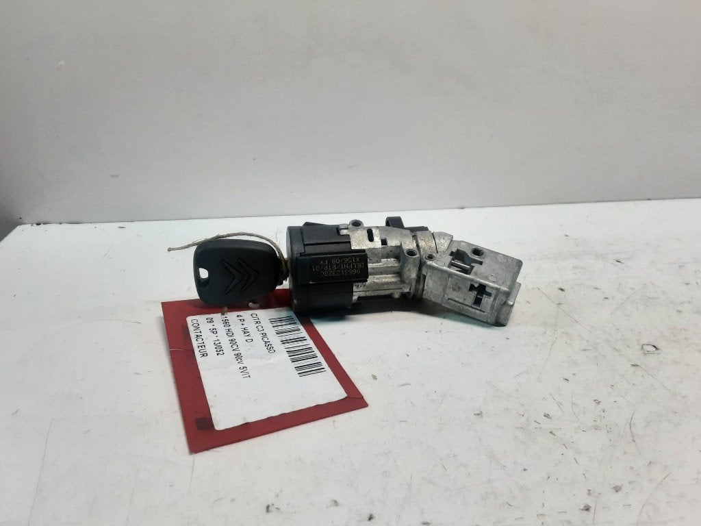 CONTACTSLOT Citroën C3 Picasso (SH) (01-2008/10-2017), Gebruikt, Citroën, Kontakt-citroen@citroen.com, Citroën Deutschland GmbH