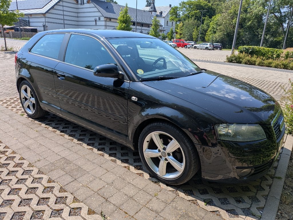 Audi A3 8P 2006 1.9 TDI 105CV pour export 409 000 km, Autos, Cuir, Achat, Boîte manuelle, Particulier