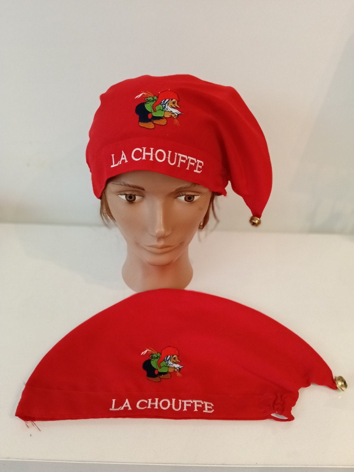 €4 voor 2 x La Chouffe muts. Kaboutermuts., Ophalen of Verzenden