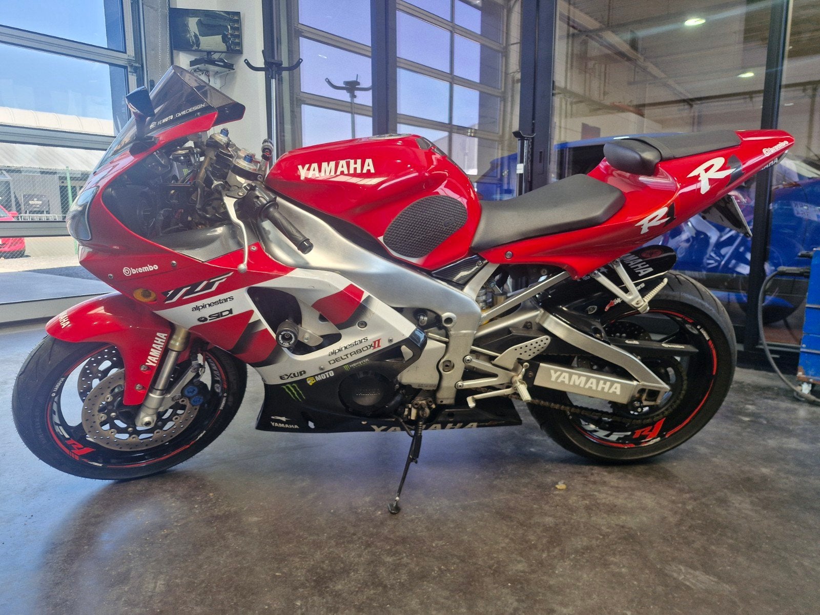 yamaha r1 2001