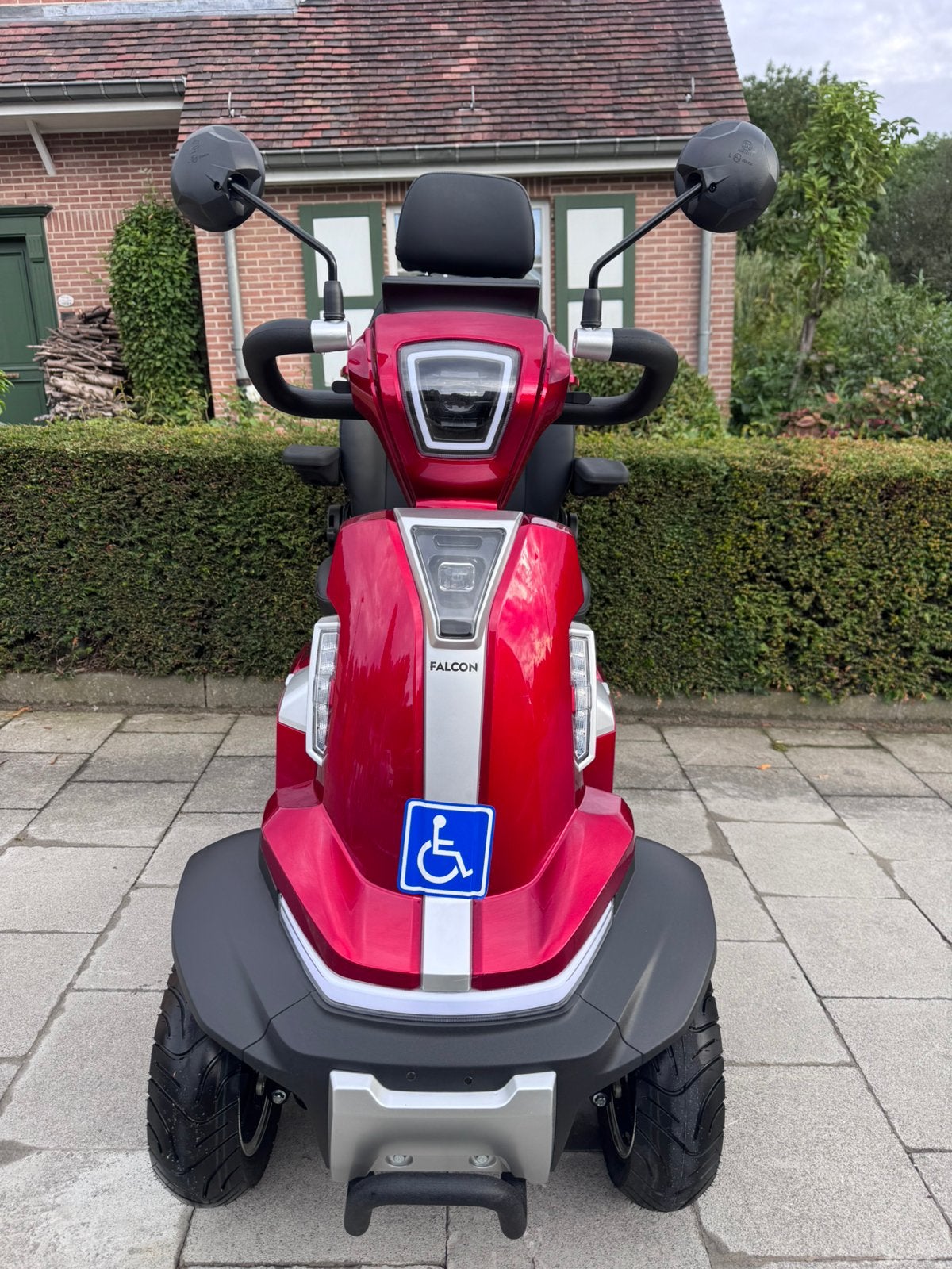 Voiturette électrique     MOBITECH Falcon     Scootmobiel, Divers, Chaises roulantes, Enlèvement ou Envoi, Comme neuf, Fauteuil roulant électrique