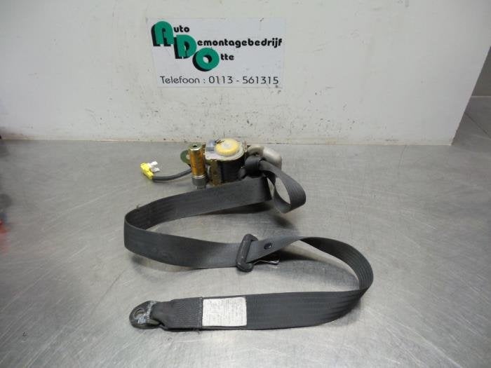 Ceinture de sécurité avant gauche d'un Daihatsu Sirion (Si, Daihatsu, -, 3 mois de garantie, Utilisé