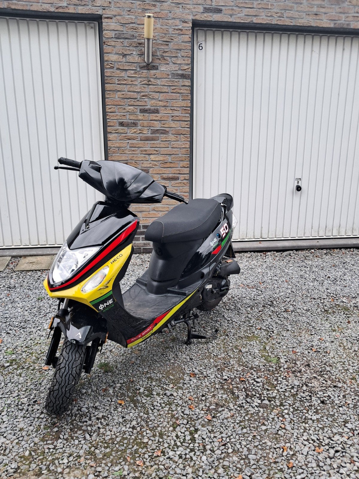 a klasse scooter 2025, Ophalen, Benzine