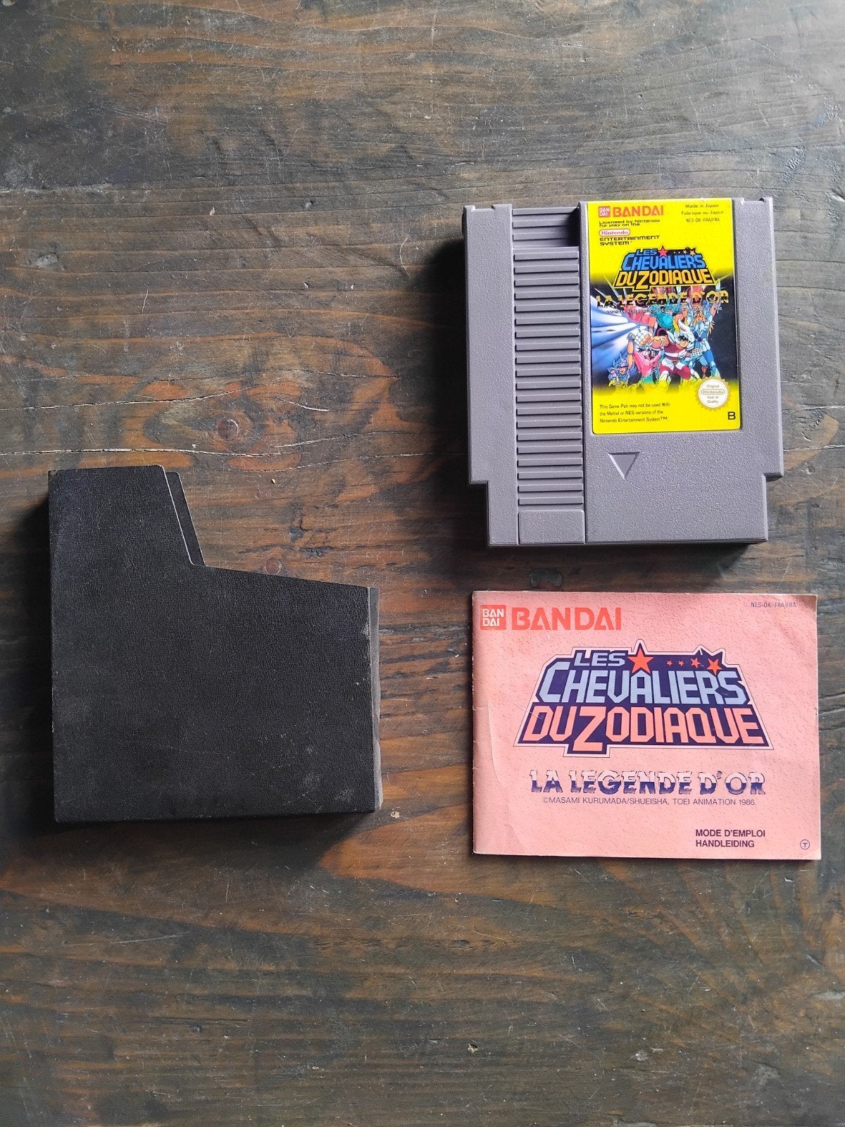 Les Chevaliers du Zodiaque: La Légende d'Or (NES) – Originel, Games en Spelcomputers, Ophalen of Verzenden, Zo goed als nieuw