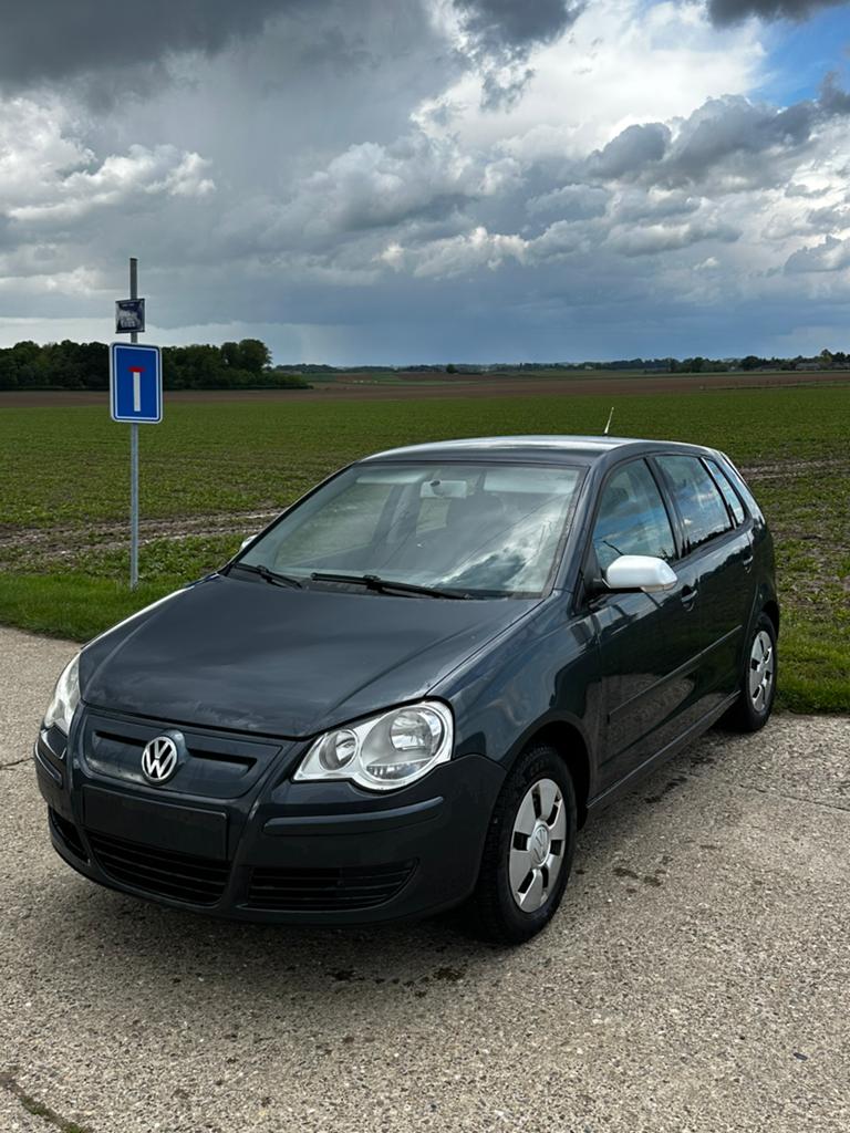 VW polo 9n3 kit bluemotion, Auto's, Voorwielaandrijving, Zwart, Overige kleuren, Leder en Stof