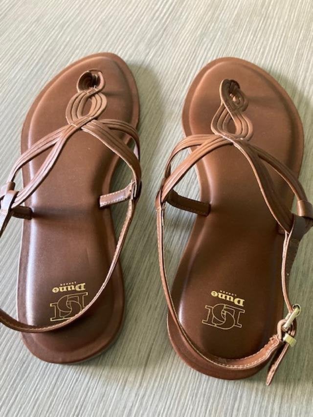 Sandalen 1 maal gedragen maat 39 merk DUNE voor 5 euro, Enlèvement, Comme neuf