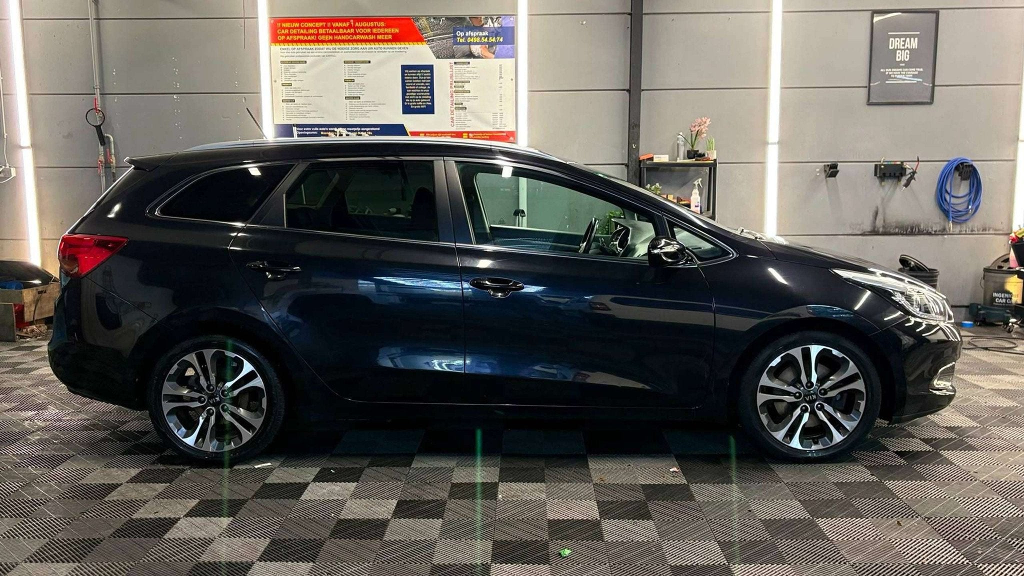 Kia automaat bj. 2013 euro 5 189.389km (automatique), Autos, Achat, 93 kW, Carnet d'entretien, Noir