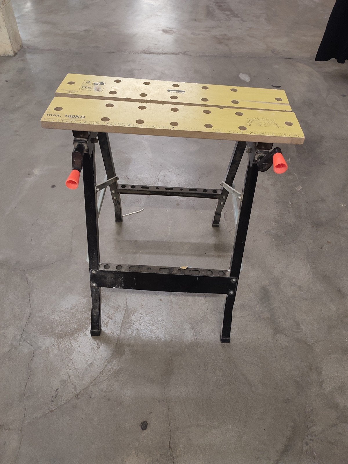 table travail bricolage, Enlèvement