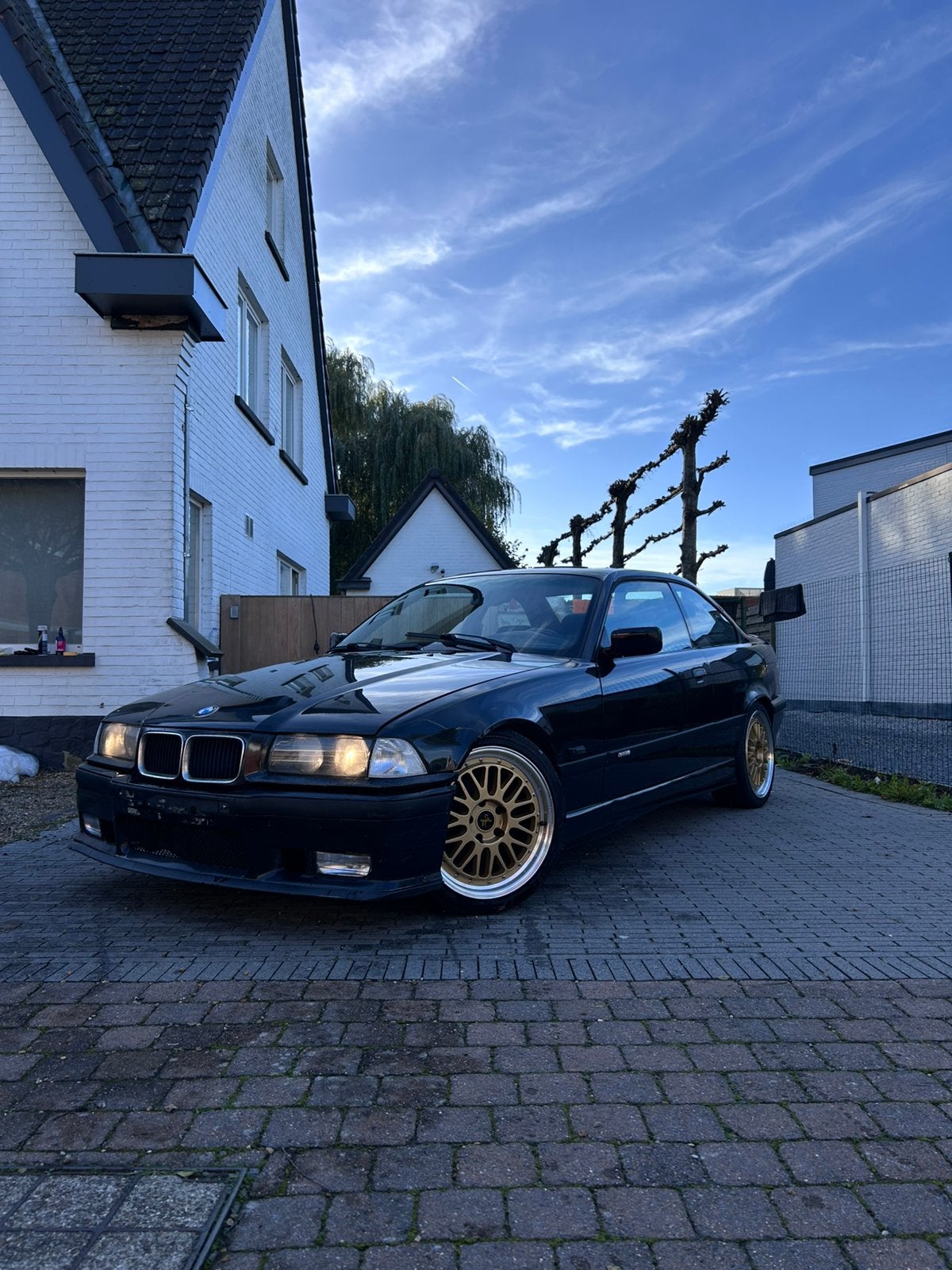 BMW E36 320i, Autos, Bluetooth, Achat, 110 kW, Boîte manuelle