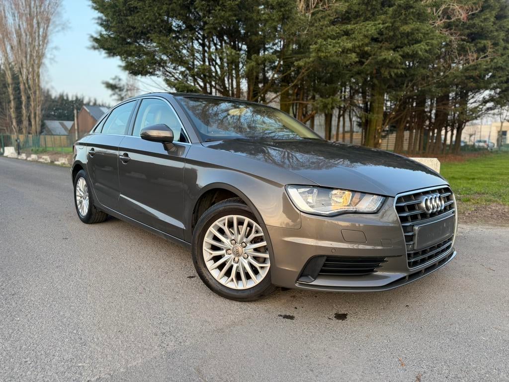 Audi a3 | 2.0TDI | Sedan | Ac | Navi | 2014 | Garantie |, Auto's, Audi, Bluetooth, Euro 5, Bruin, Leder en Stof