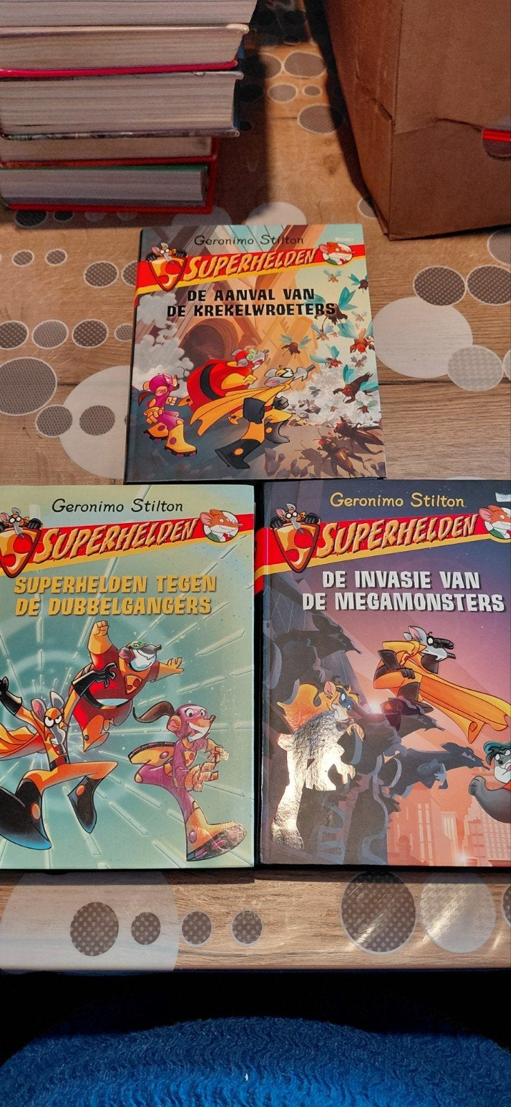3 boeken geronimo stilton superhelden, Ophalen
