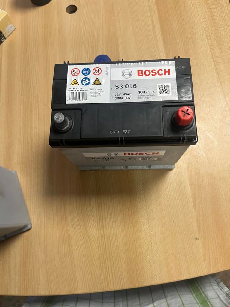 Battery bosch, Auto-onderdelen, Ophalen