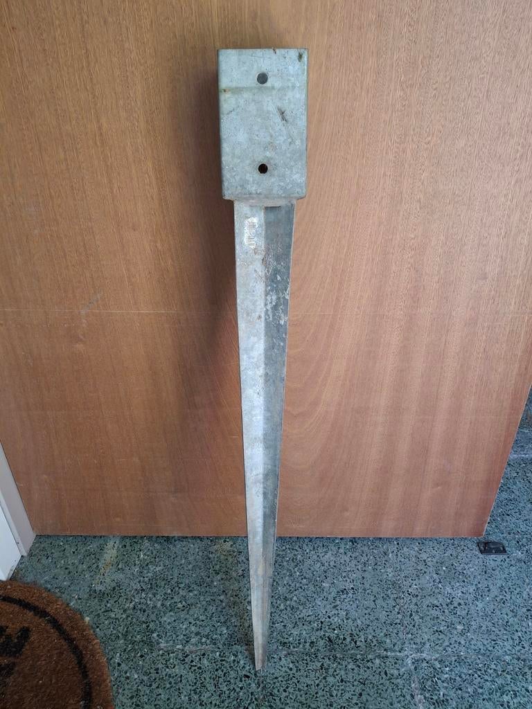 Paalhouder 90mmx90mm, Tuin en Terras, Palen, Balken en Planken, Ophalen of Verzenden, Zo goed als nieuw, Minder dan 180 cm, Overige typen