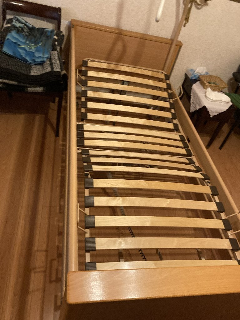ziekhuisbed, Ophalen, Gebruikt, 90 cm, Eenpersoons