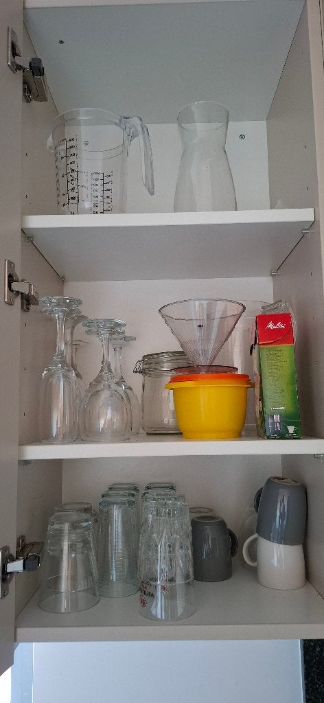 Allerlei glazen en andere, Enlèvement