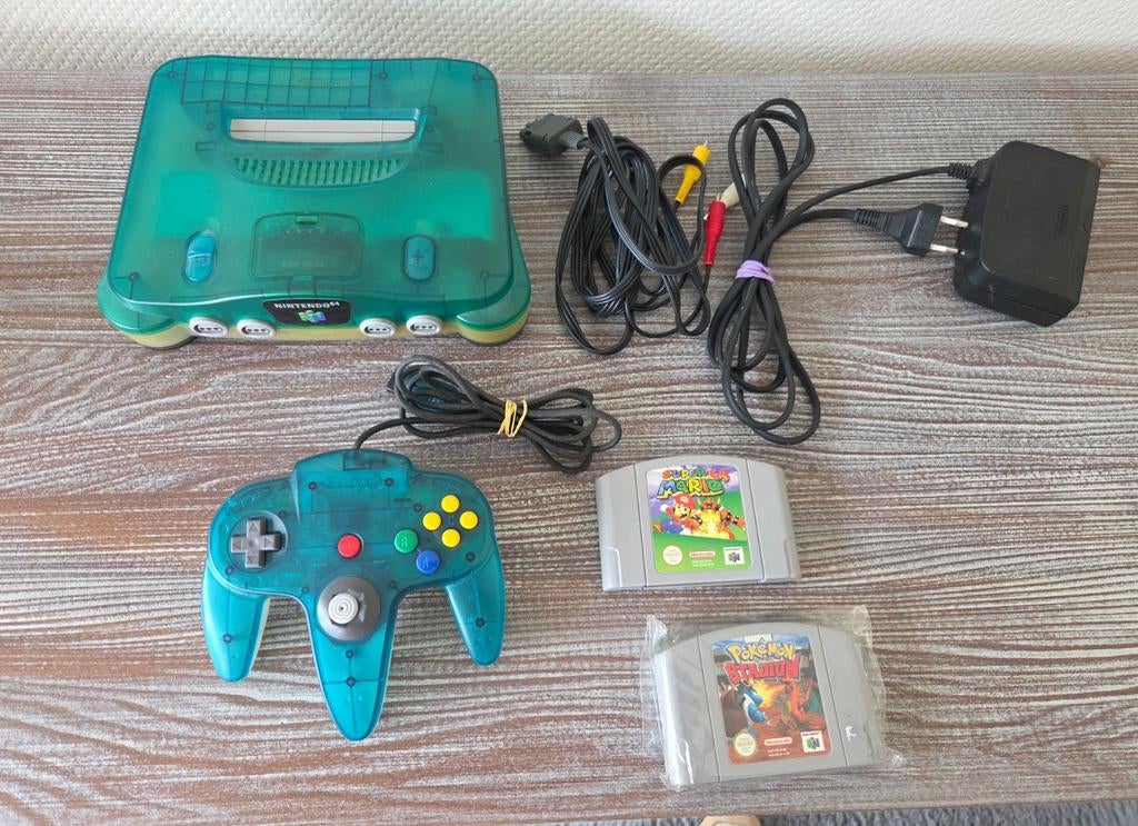 N64 Aqua Blauw + originele kabels en controller + 2 games, Enlèvement ou Envoi