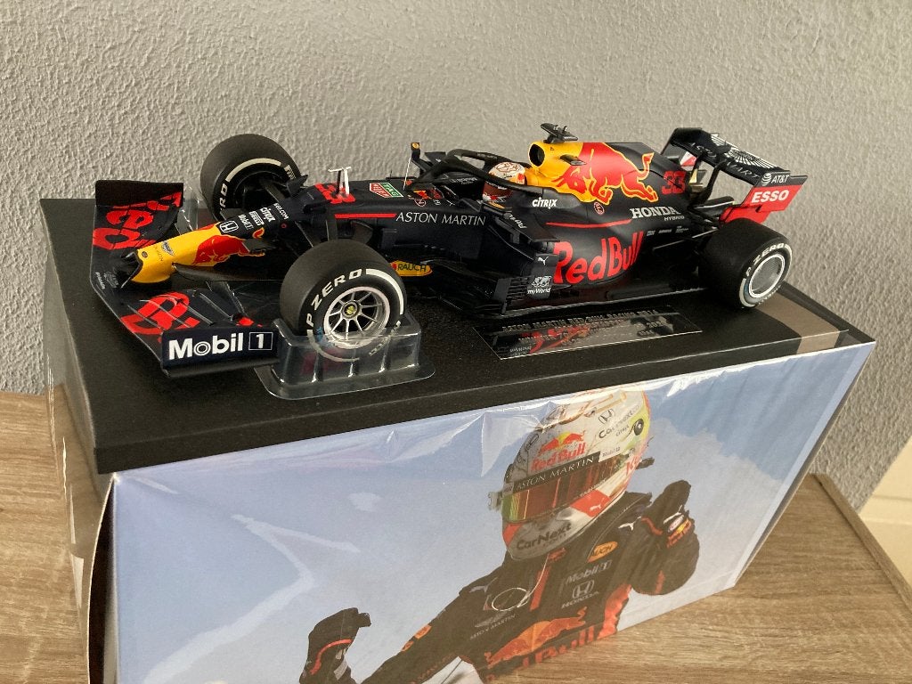Max Verstappen 1:18 Winner 70th Anniversary 2020 editie 54, Verzamelen, Ophalen of Verzenden, Nieuw, Formule 1