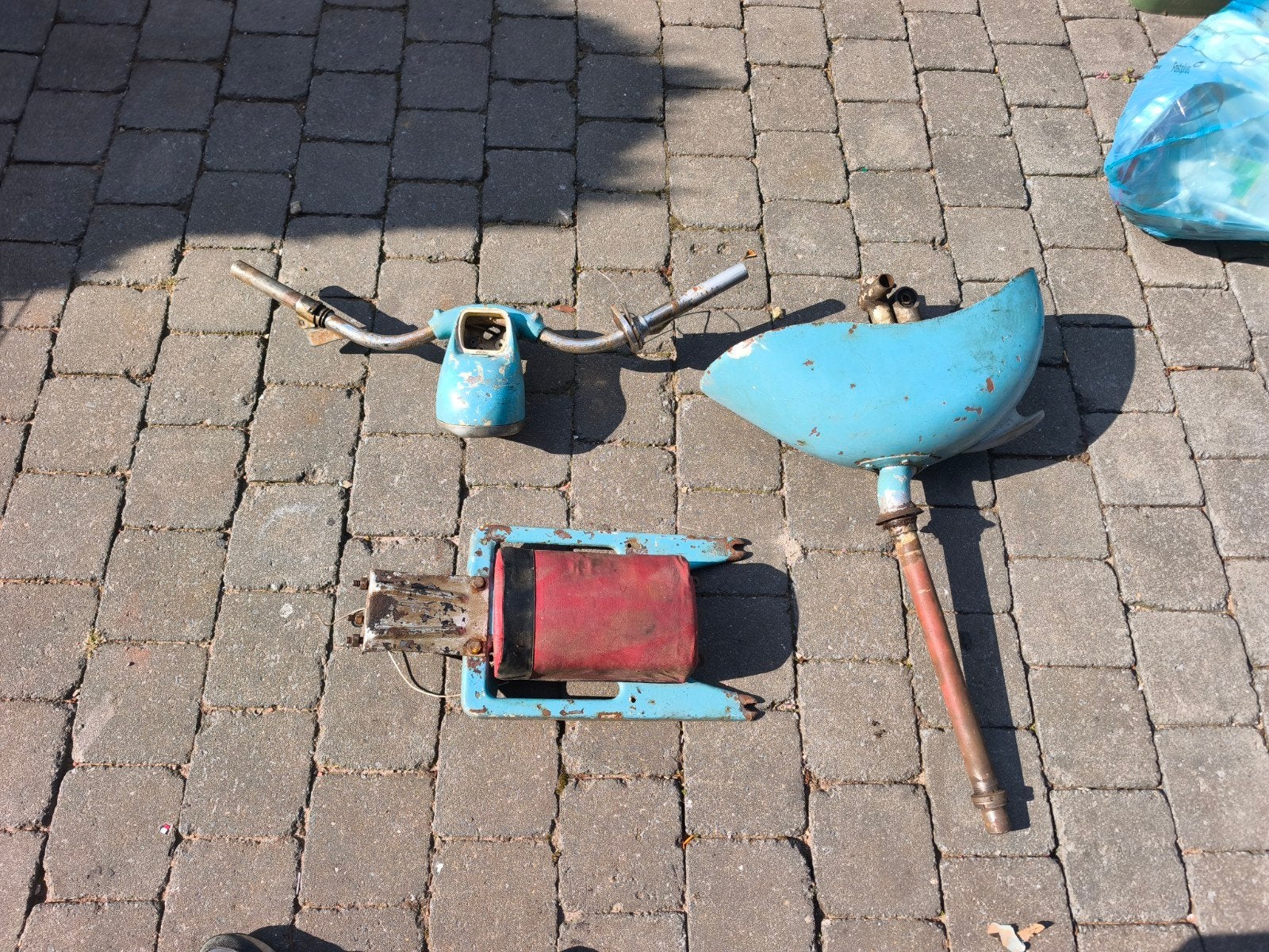 vespa struzzo vl1 misa, Enlèvement