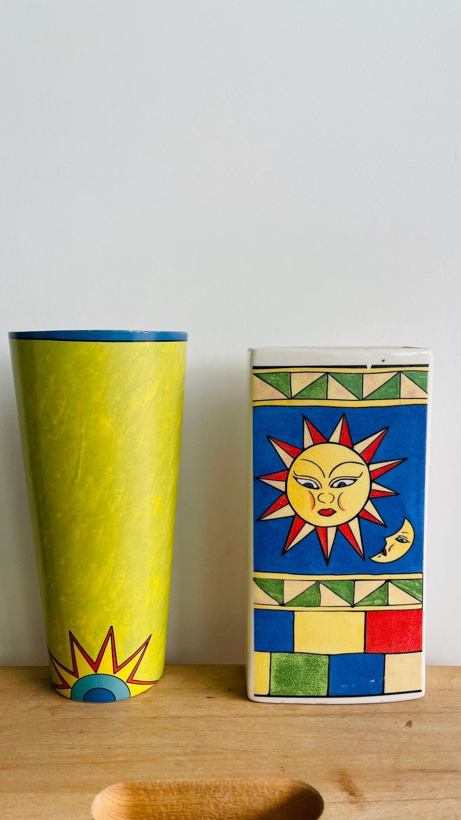 2 radiatorbakjes of muurdecoratie, Ophalen of Verzenden