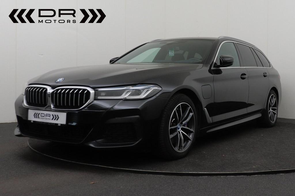 BMW 530 E xDrive  - M-PAKKET - 360 CAMERA  - DRIVE ASSIST, Auto's, BMW, Bedrijf, 5 Reeks, 360° camera, 4x4, ABS, Adaptieve lichten