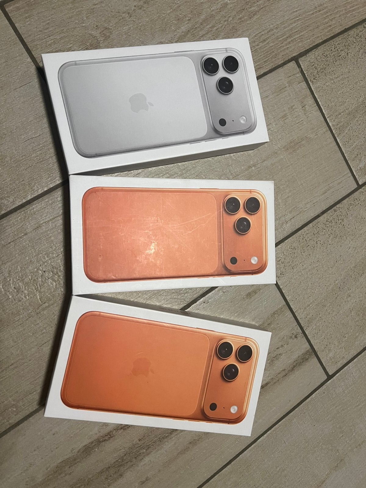 Iphone 17 Pro Max (️bien lire l’annonce), Télécoms, Enlèvement ou Envoi, Comme neuf, IPhone 17 Pro