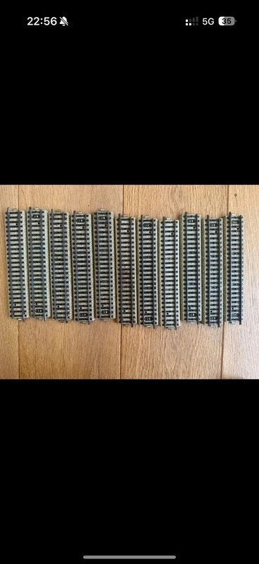 Lot 11 rails droits Märklin H0 voie M 5106 métal 180 mm, Enlèvement ou Envoi, Courant alternatif, Rails, Comme neuf