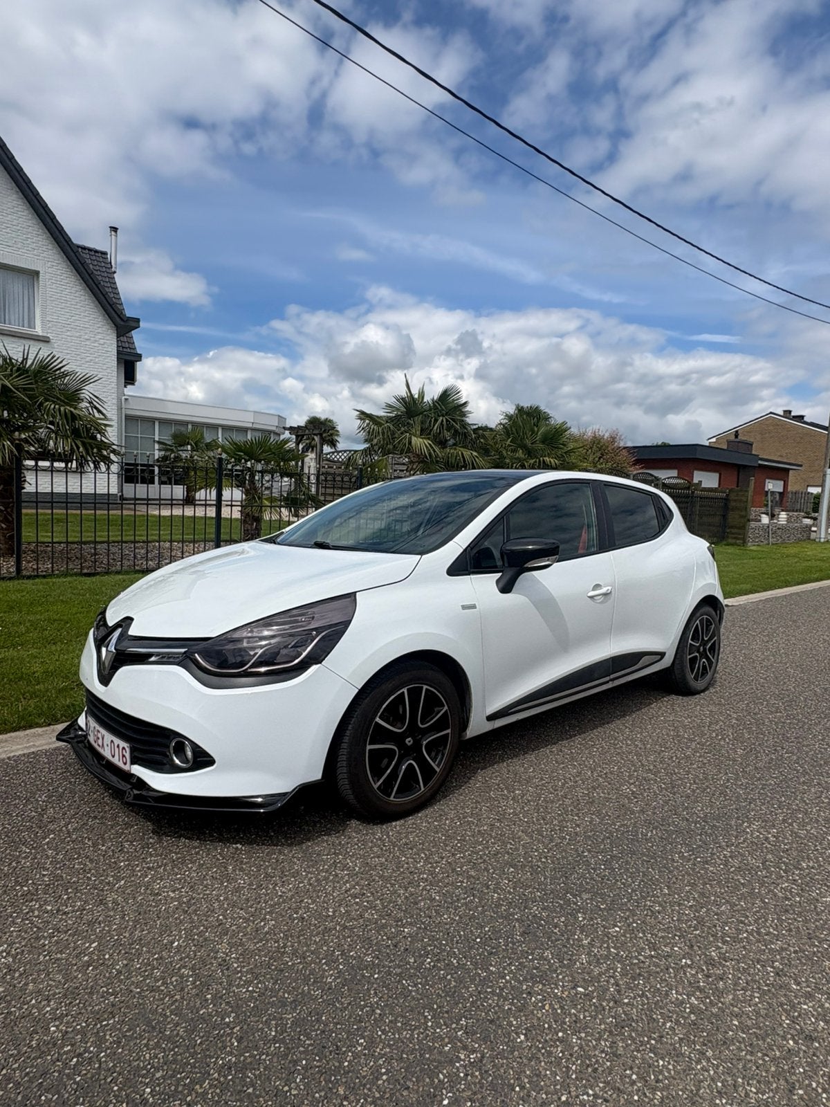 Clio 4 1.2 benzine te koop!, Autos, Achat, Cruise Control, Noir, 5 portes