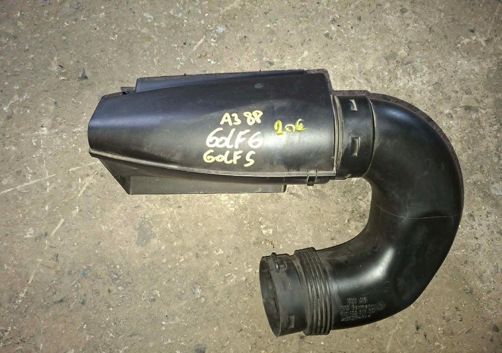 A vendre boite à air VW Golf 5 6 Audi A3 8P, Enlèvement, Utilisé, Audi