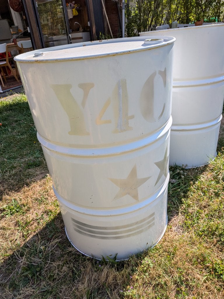 Witte olievaten voor decoratie, feesten, recepties, Huis en Inrichting, Woonaccessoires | Overige, Zo goed als nieuw, Metaal, Wit