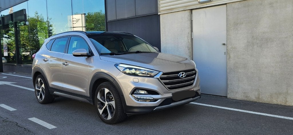 HYUNDAI TUCSON EXECUTIVE 1.7/PANO/LED//LEDER/CAM/**FULL, Auto's, Hyundai, Automaat, Verblindingsvrij grootlicht, Leder, Bedrijf