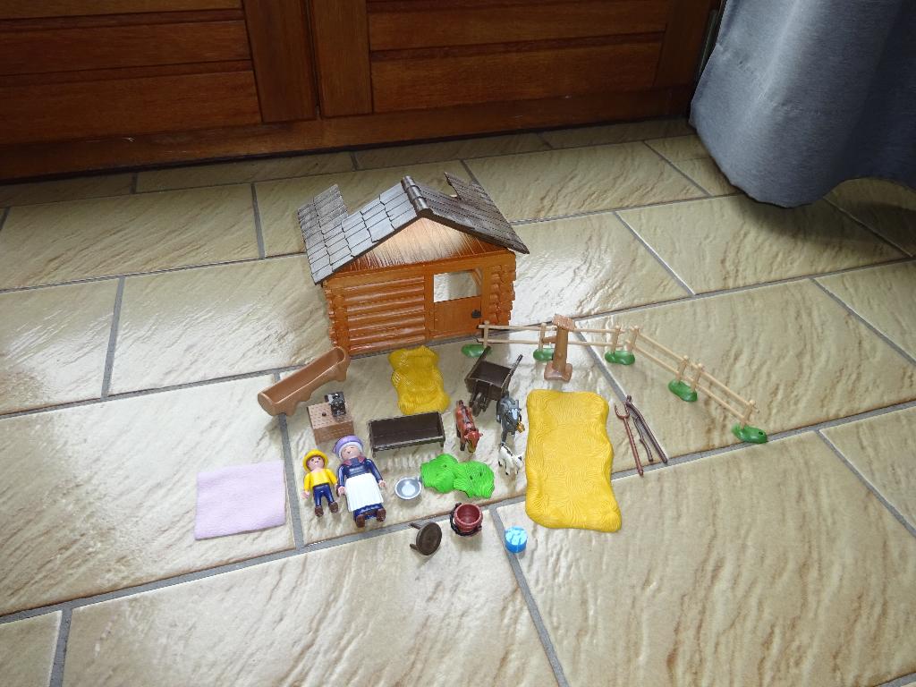 Playmobil berghut Heidi, Kinderen en Baby's, Speelgoed | Playmobil, Ophalen of Verzenden, Zo goed als nieuw, Complete set