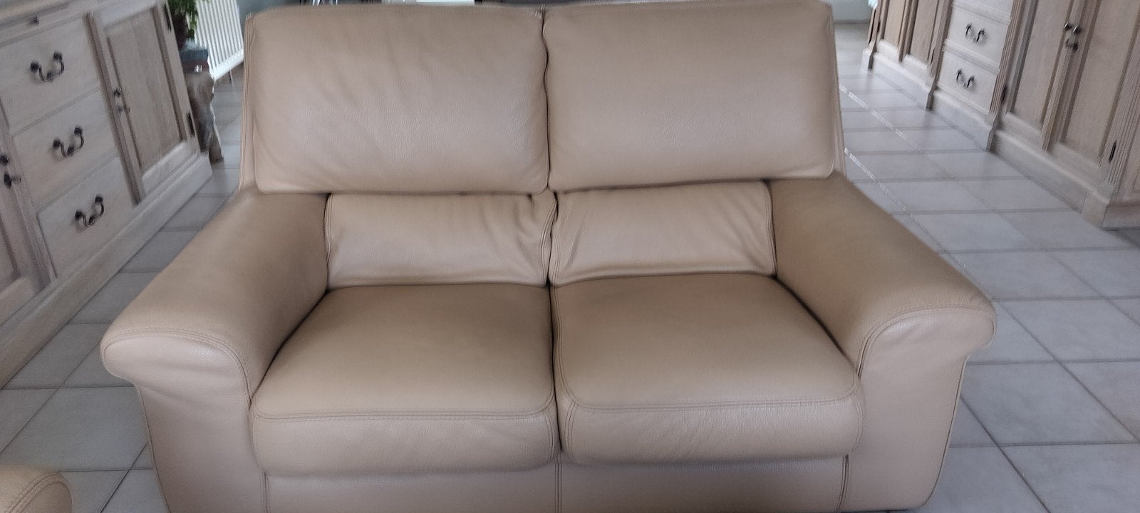 lederen beige salon: driezit en tweezit, Huis en Inrichting, Ophalen, Gebruikt, 150 tot 200 cm, Rechte bank