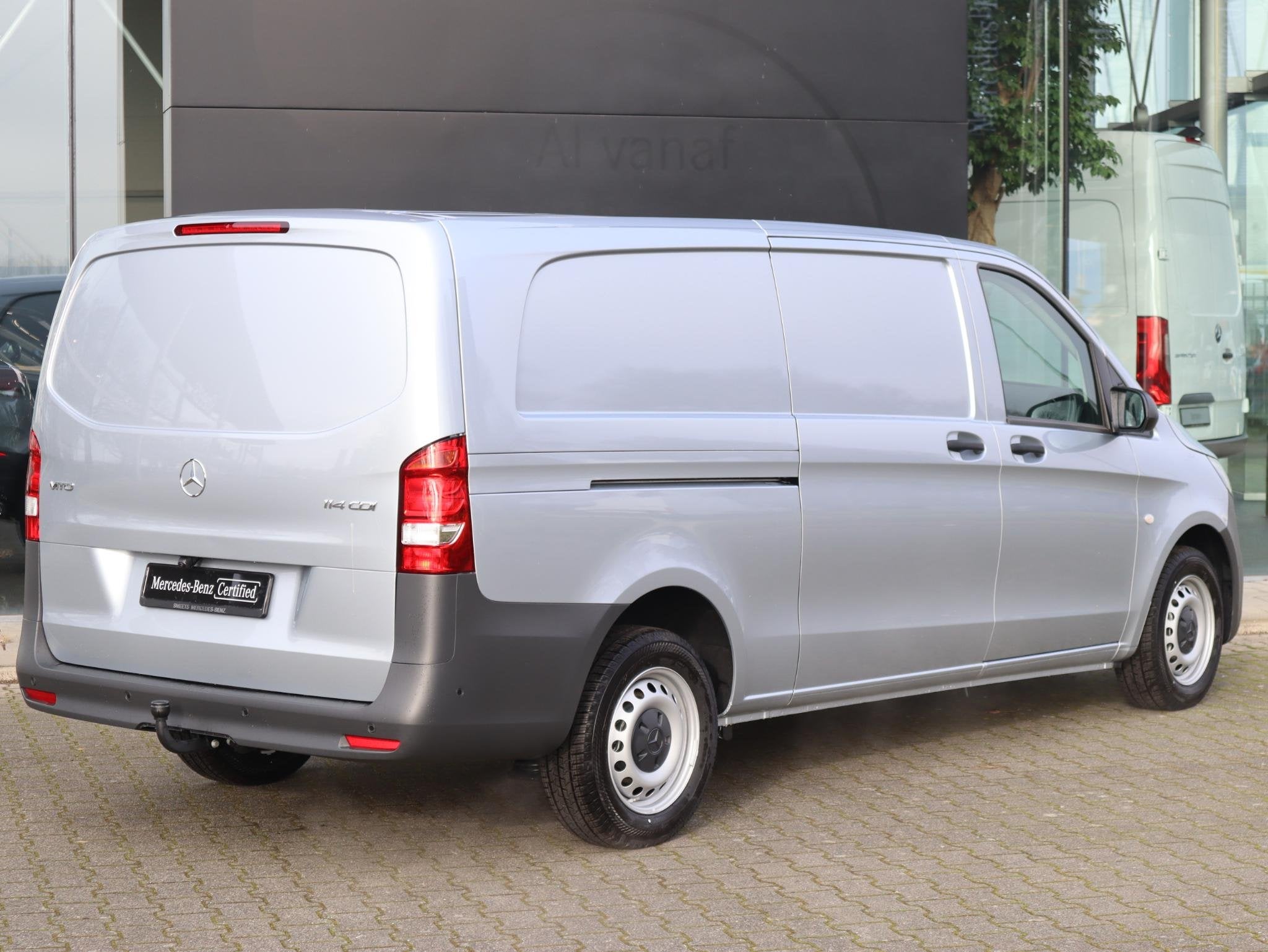 Mercedes-Benz Vito 114 CDI L3 FACELIFT ZILVER, 100 kW, Used 1. Bestelwagens met ervaring., 4 cilinders, 2000 kg
