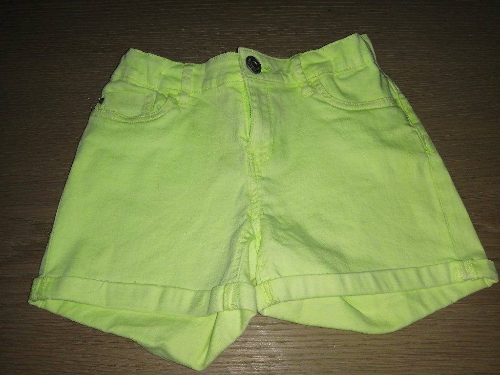 NIEUWE short maat 158, Kinderen en Baby's, Kinderkleding | Maat 158, Ophalen of Verzenden, Nieuw, Meisje, Broek