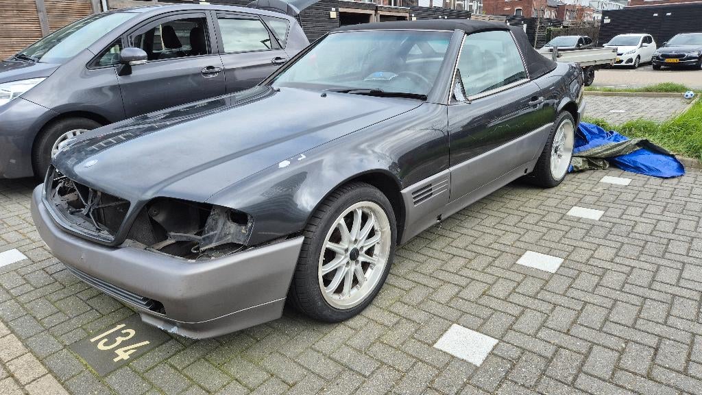 Mercedes r129 300sl in onderdelen, Auto's, Particulier, Te koop