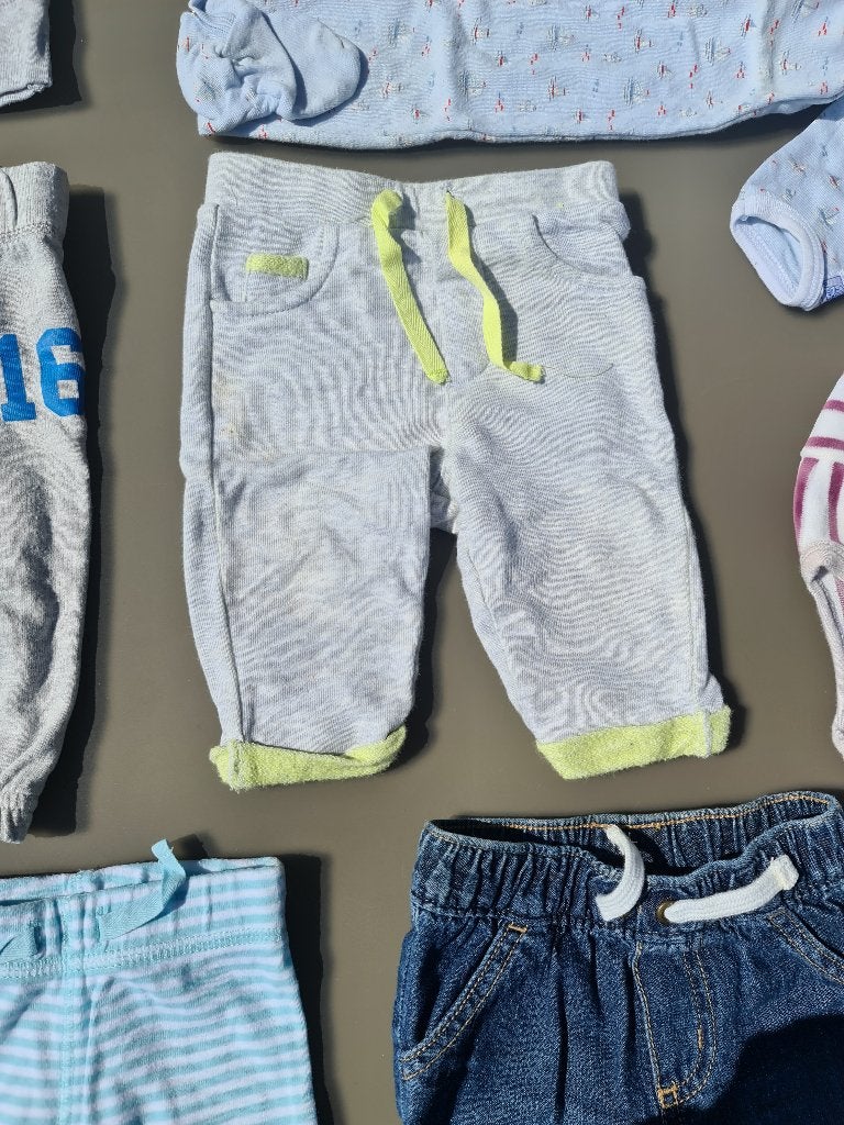 jogging broek 3m 62cm, Kinderen en Baby's, Babykleding | Maat 62, Ophalen, Zo goed als nieuw