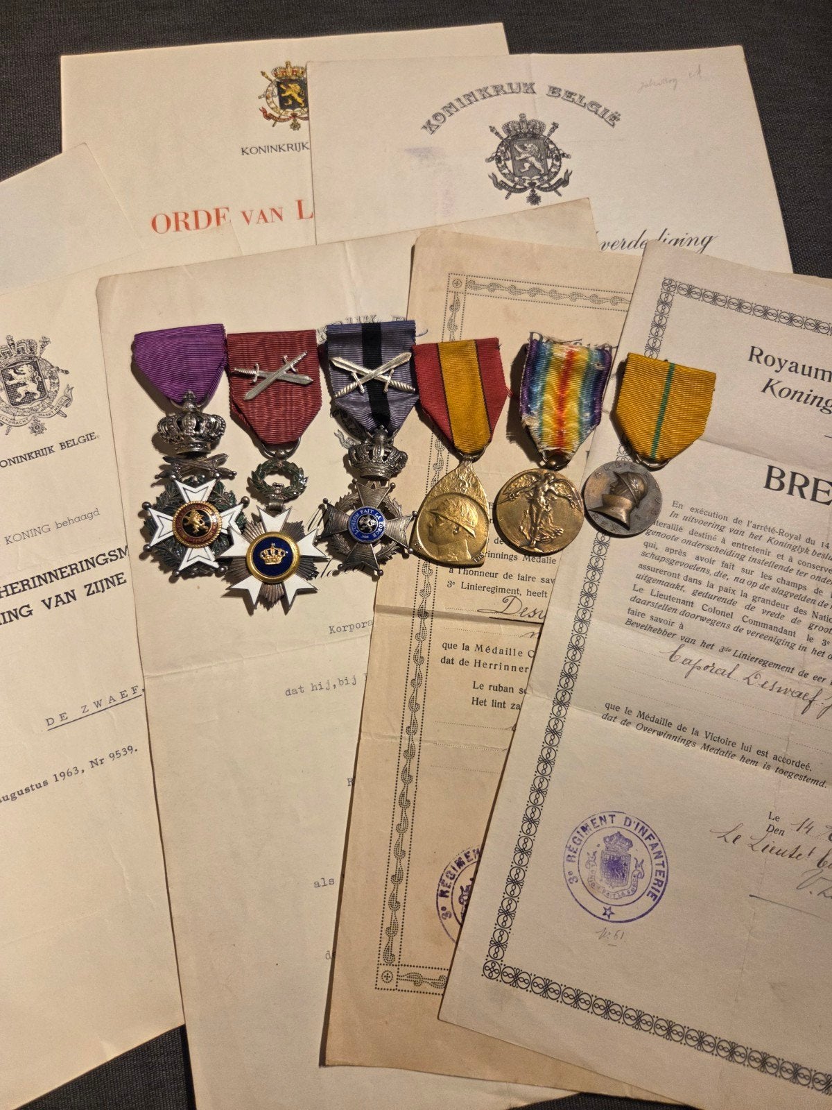 Lot oorlogsinvalide., Verzamelen, Ophalen of Verzenden